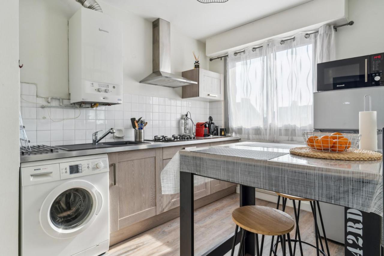 La Jol'Nantaise - Proche Tram Ligne 2 & 3 Et Bus Apartment Nantes Exterior photo